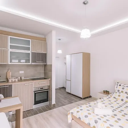 Apartment Vs *